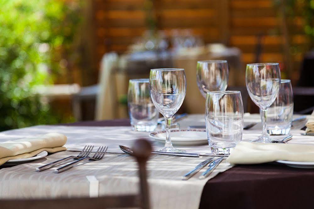 فندق Logis Le Relais Sarrasin Vezenobres المظهر الخارجي الصورة