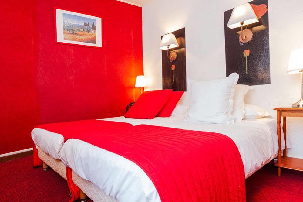 فندق Logis Le Relais Sarrasin Vezenobres المظهر الخارجي الصورة