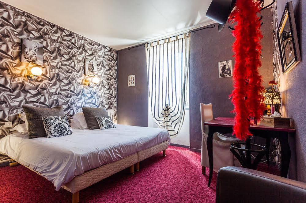 فندق Logis Le Relais Sarrasin Vezenobres المظهر الخارجي الصورة